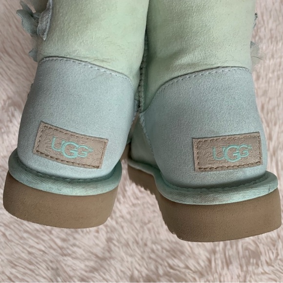 UGG Mini Bailey Button Poppy Boots in Aqua•Size 6 - Picture 9 of 12